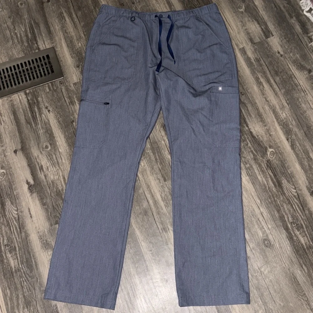 Figs Cairo Men’s Grey & blue Drawstring Cargo Scrub Pants Size XL